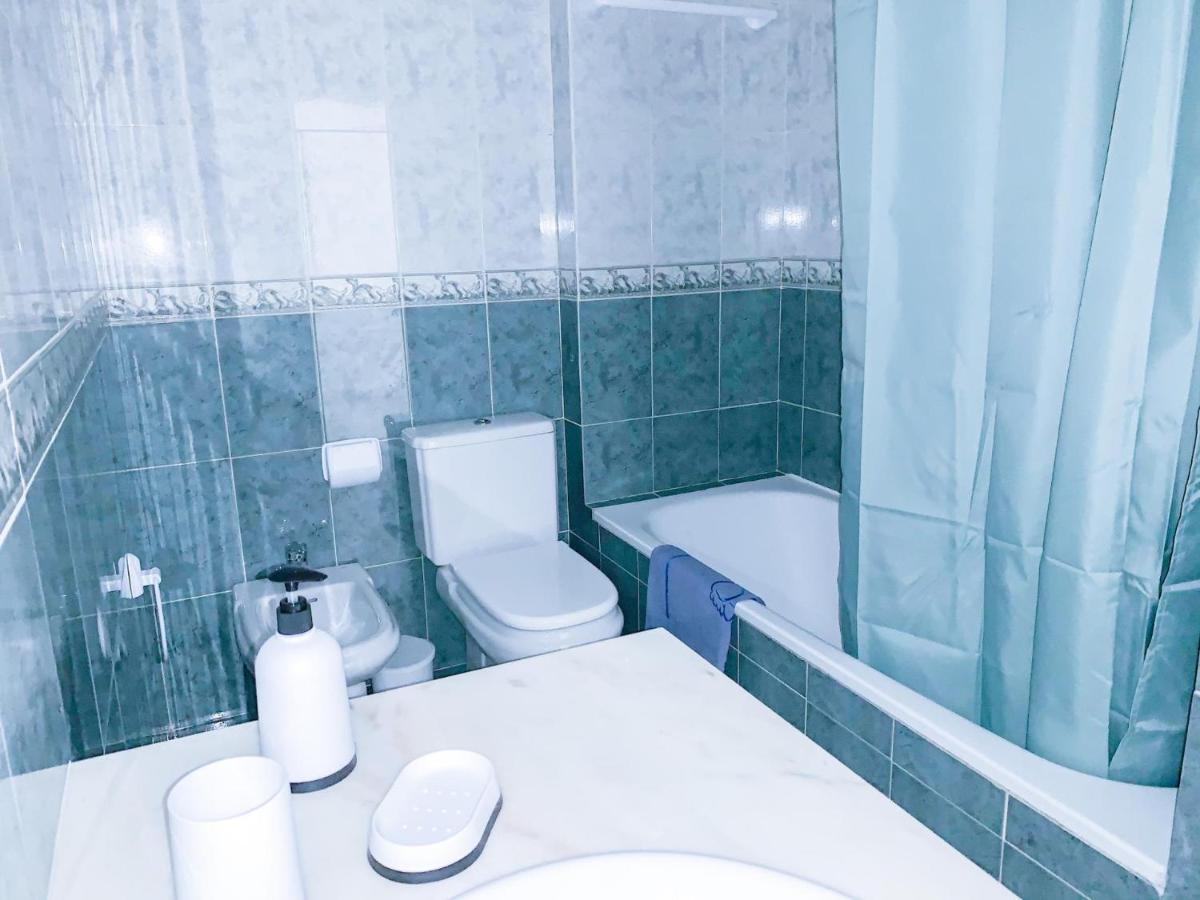Apartamento T2 Carvoeiro-Lagoa Precos Acessiveisアパートメント エクステリア 写真