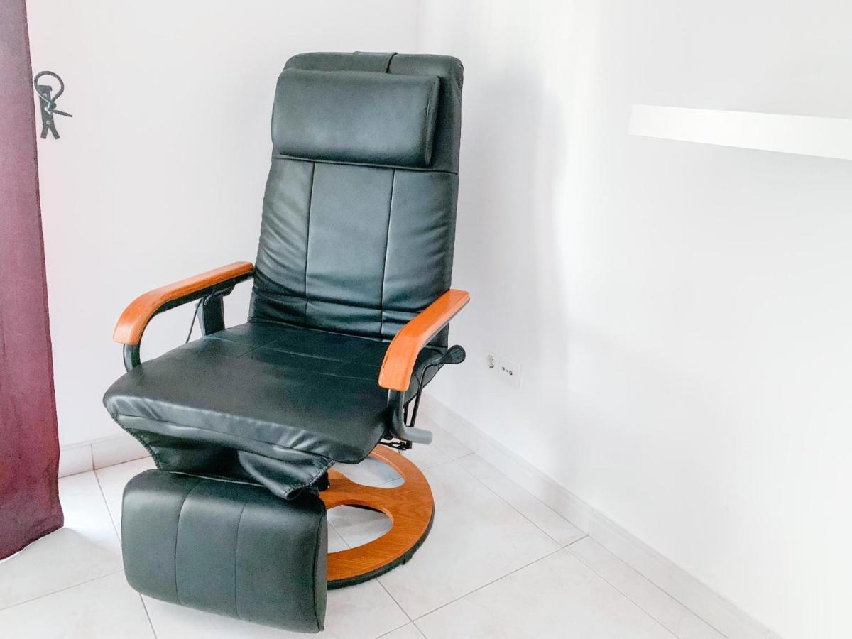 Apartamento T2 Carvoeiro-Lagoa Precos Acessiveisアパートメント エクステリア 写真